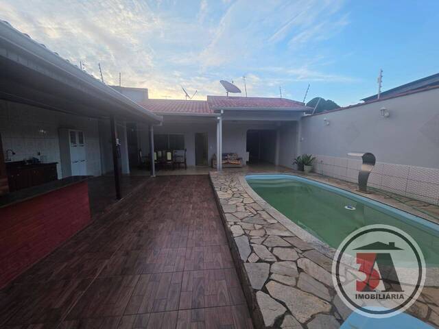 #1303 - Casa para Venda em Porto Velho - RO